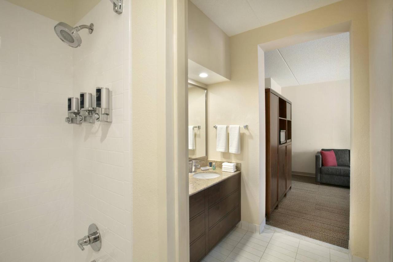 Four Points By Sheraton Raleigh North Экстерьер фото