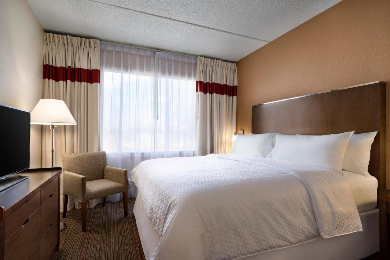 Four Points By Sheraton Raleigh North Экстерьер фото